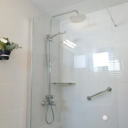 Portonovo Casa Martin - Swimming Pool - Good Wifi - Old Town Apartment *